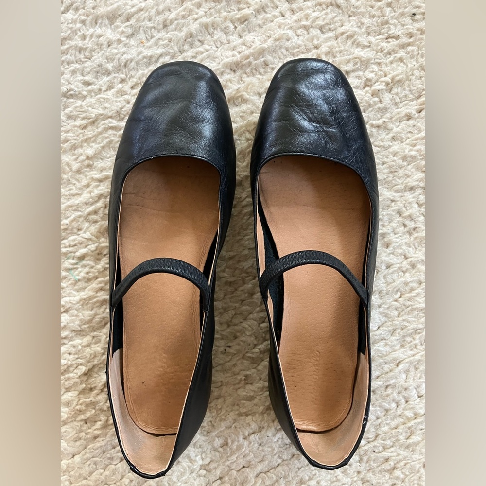 Madewell Black Leather Mary Jane Flats